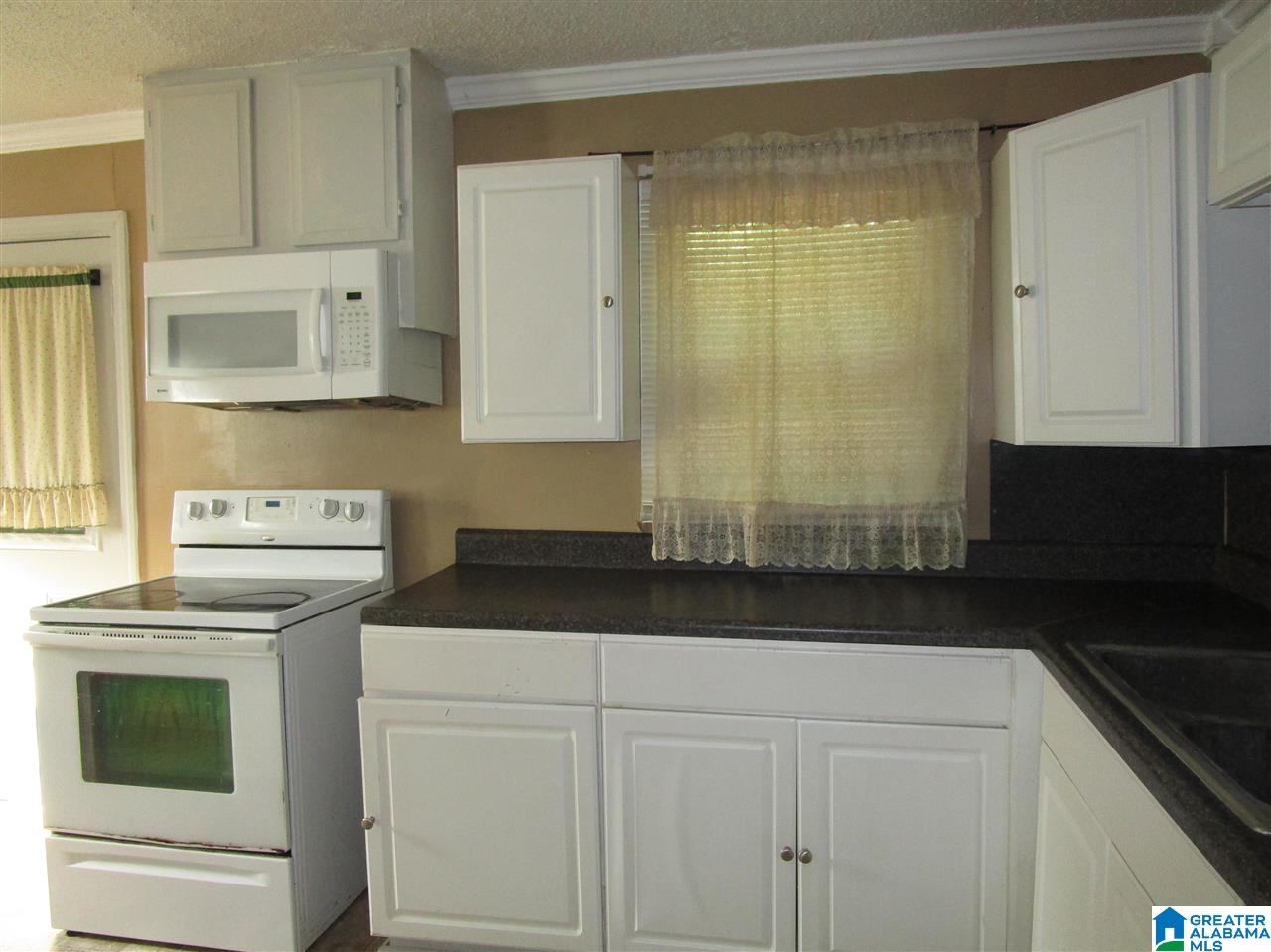 1429 12th Street Birmingham, AL 35228 - Photo 7 of 22