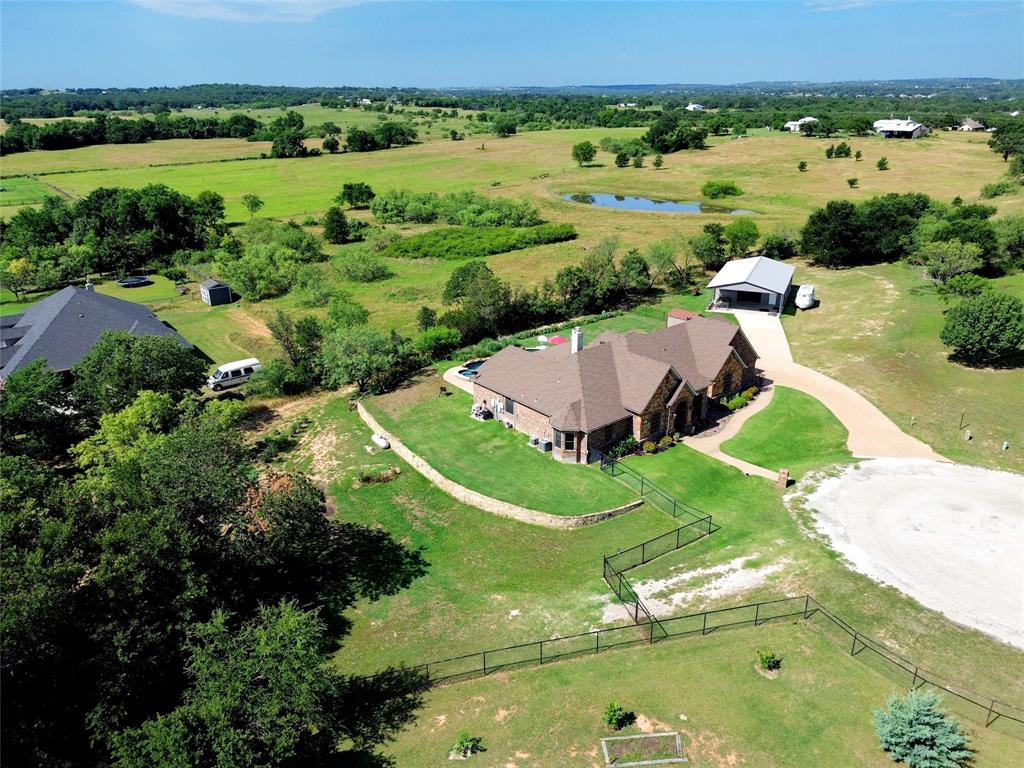 124 Carnes Court Springtown, TX 76082 - Photo 39 of 40