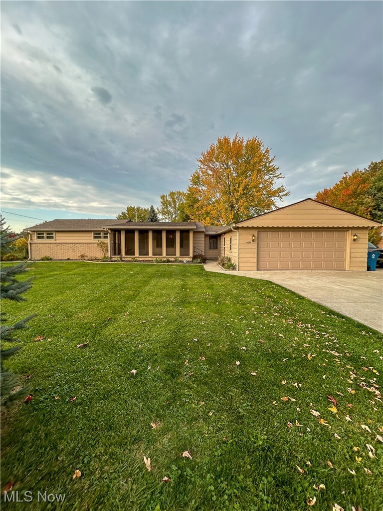 4010 Jaeger Road Lorain, OH 44053 - Photo 1 of 29 Gallery Image 1