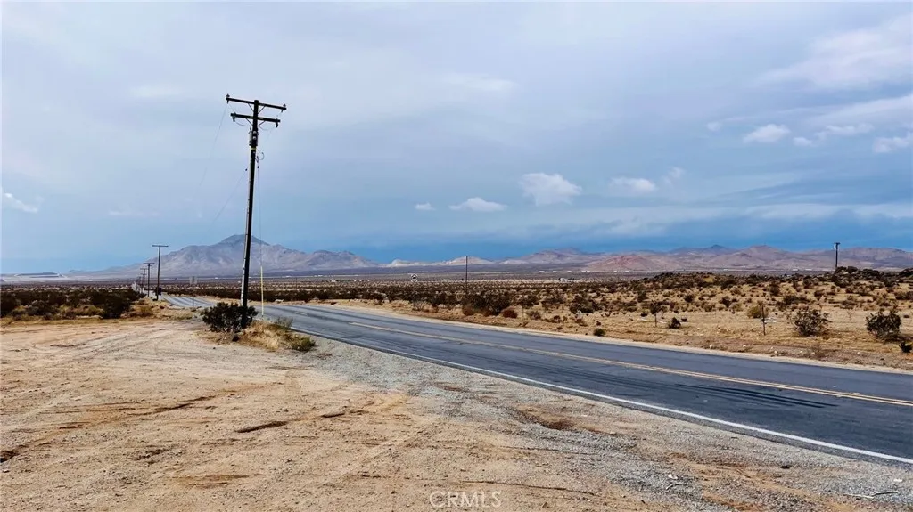47229227 Harris Road St. Paul, MN 55124 - Photo 11 of 32 a view of a terrace