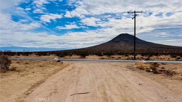 $99,990 | 47229227 Harris Road, St. Paul, MN 55124