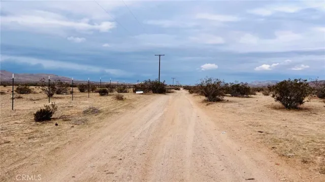 $99,990 | 47229227 Harris Road, St. Paul, MN 55124