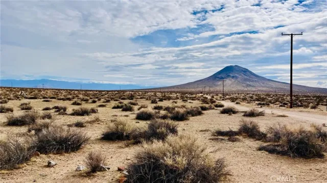 $99,990 | 47229227 Harris Road, St. Paul, MN 55124