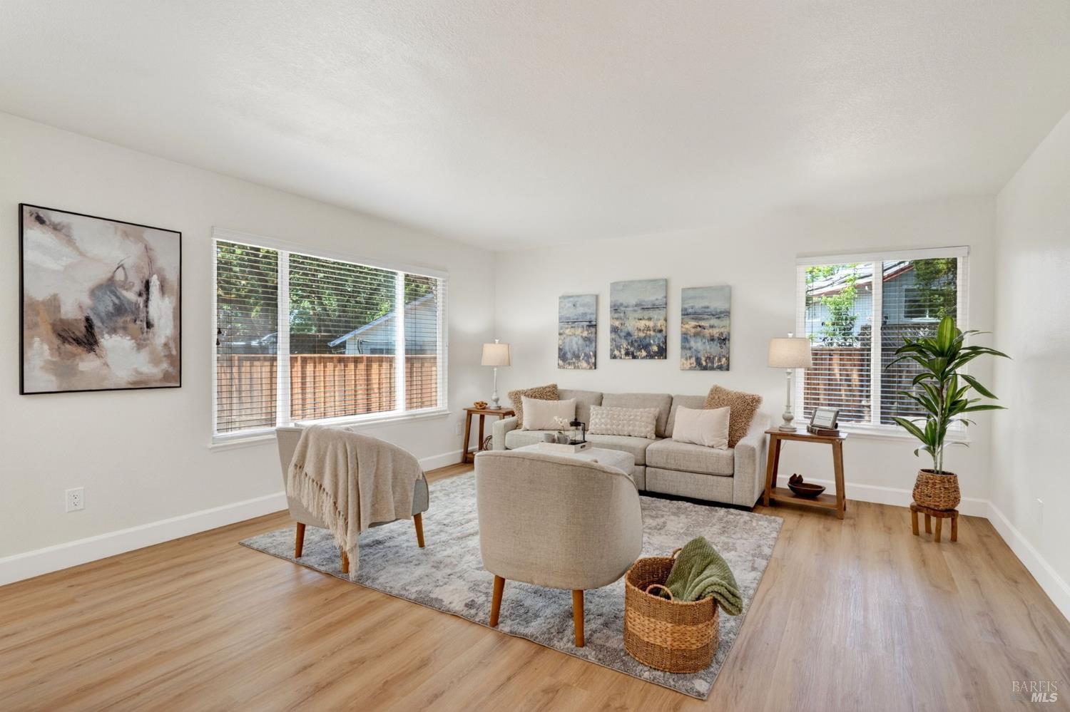 2322 South Hampton Circle Santa Rosa, CA 95401 - Photo 16 of 58
