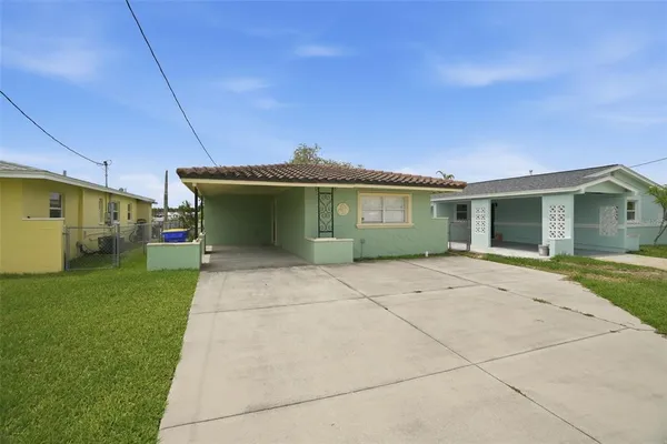 $2,500 | 4436 Floramar Terrace, New Port Richey, FL 34652