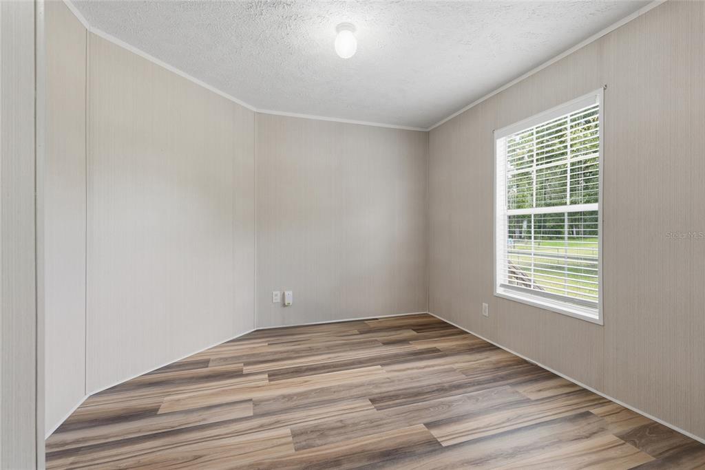 4889 Southwest 35th Trail Bell, FL 32619 - Photo 14 of 45