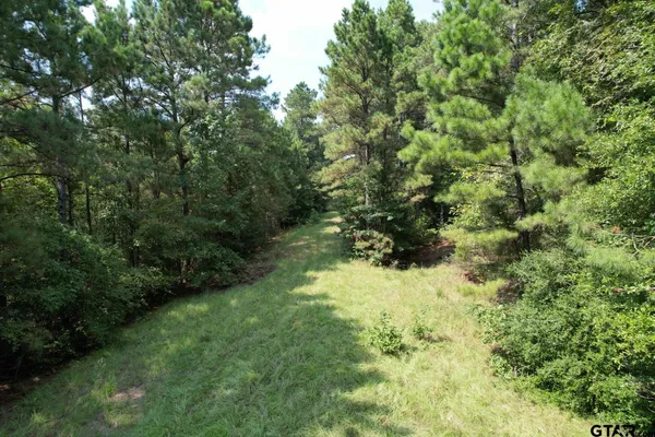$3,392,500 | 283 County Road 283, Garrison, TX 75946