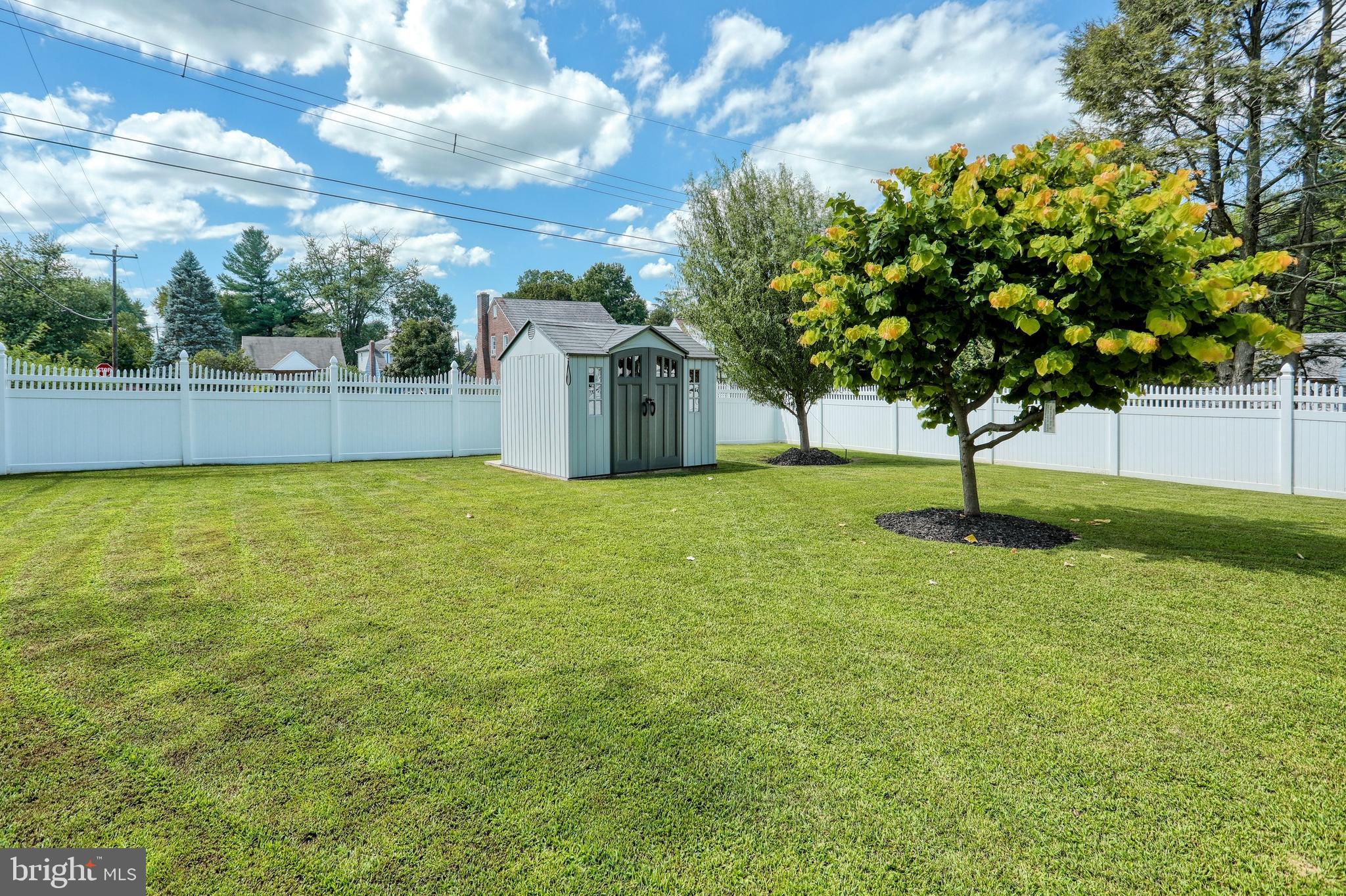 120 Lyndhurst Road York, PA 17402 - Photo 14 of 44 Gallery Image 14