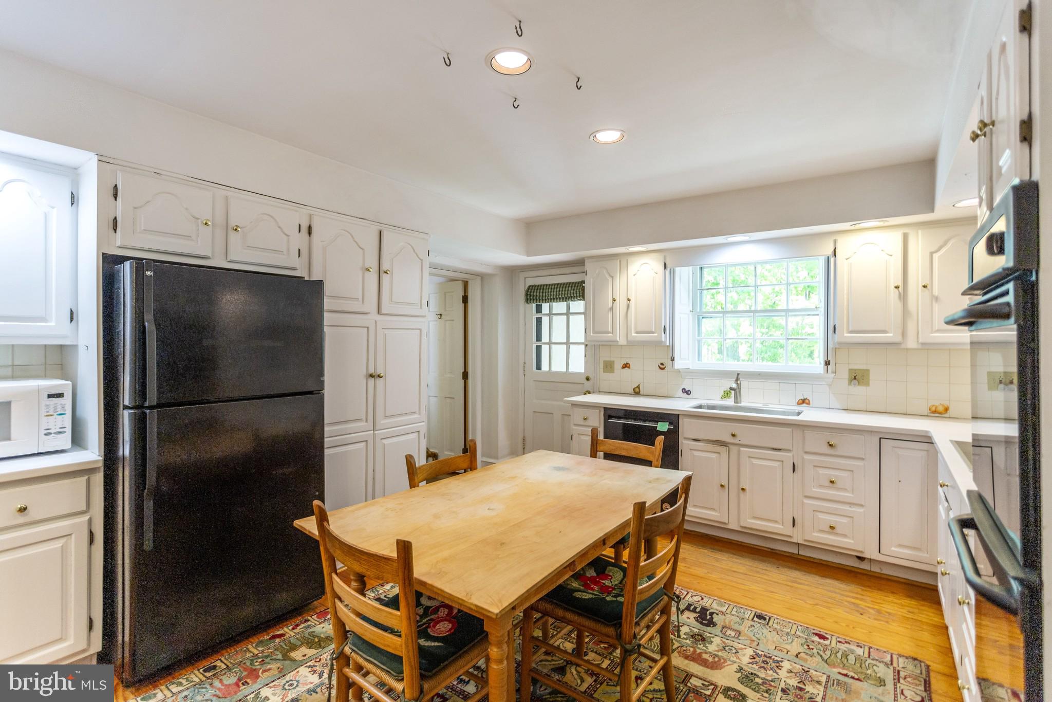 1025 Newtown Road Devon, PA 19333 - Photo 14 of 50