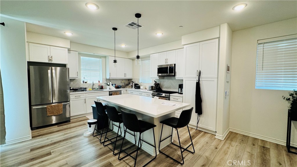 1416 Vigilant Carson, CA 90746 - Photo 4 of 14