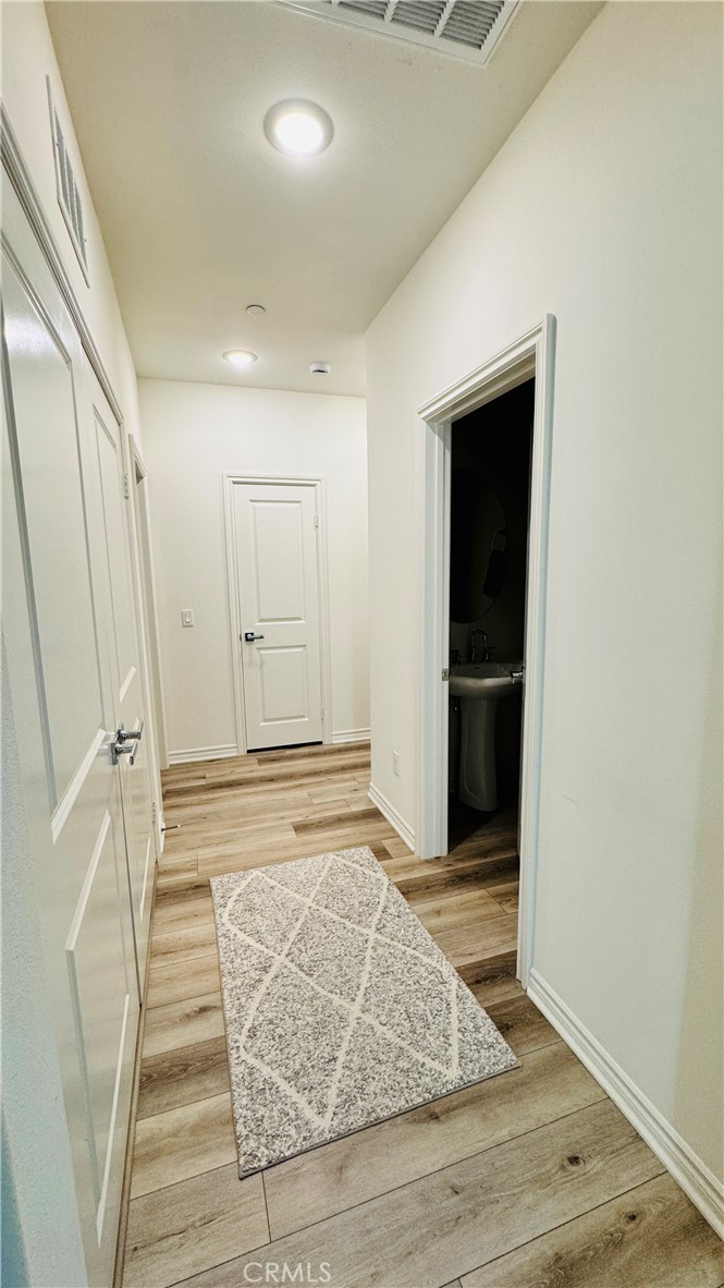 1416 Vigilant Carson, CA 90746 - Photo 7 of 14