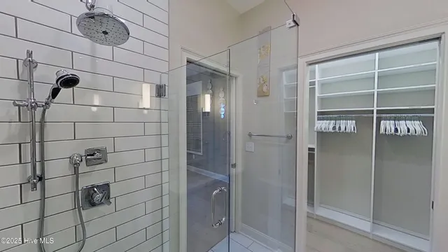 $1,950 | 10 Grace Street, Unit 605, Wilmington, NC 28401