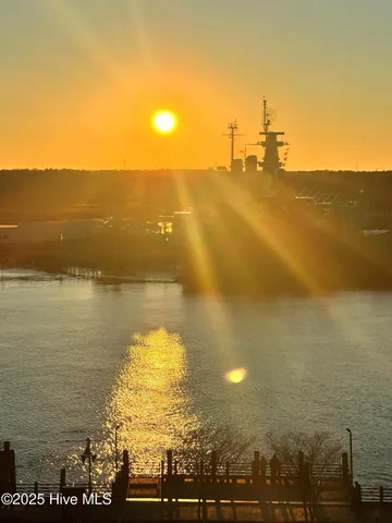 $1,950 | 10 Grace Street, Unit 605, Wilmington, NC 28401