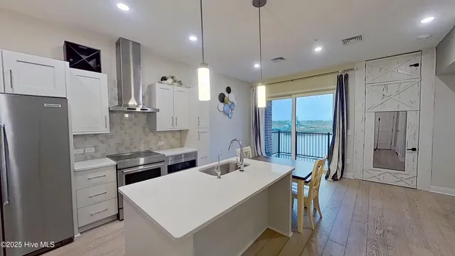 $1,950 | 10 Grace Street, Unit 605, Wilmington, NC 28401