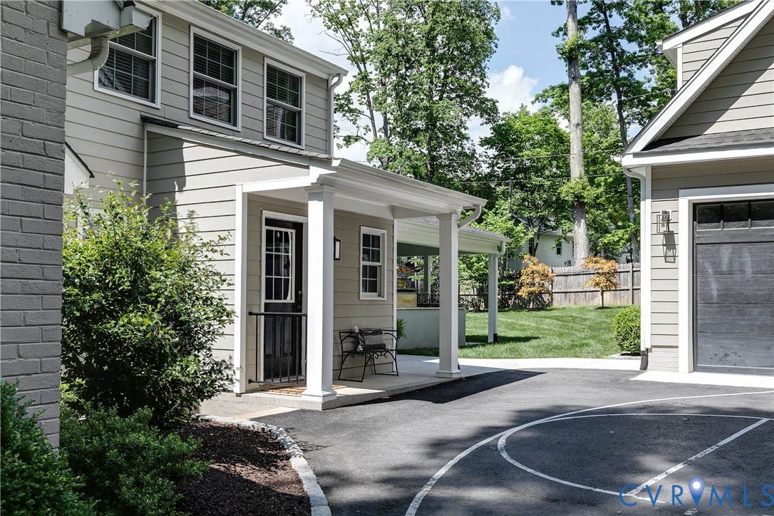 701 Devon Road Henrico, VA 23229 - Photo 2 of 47