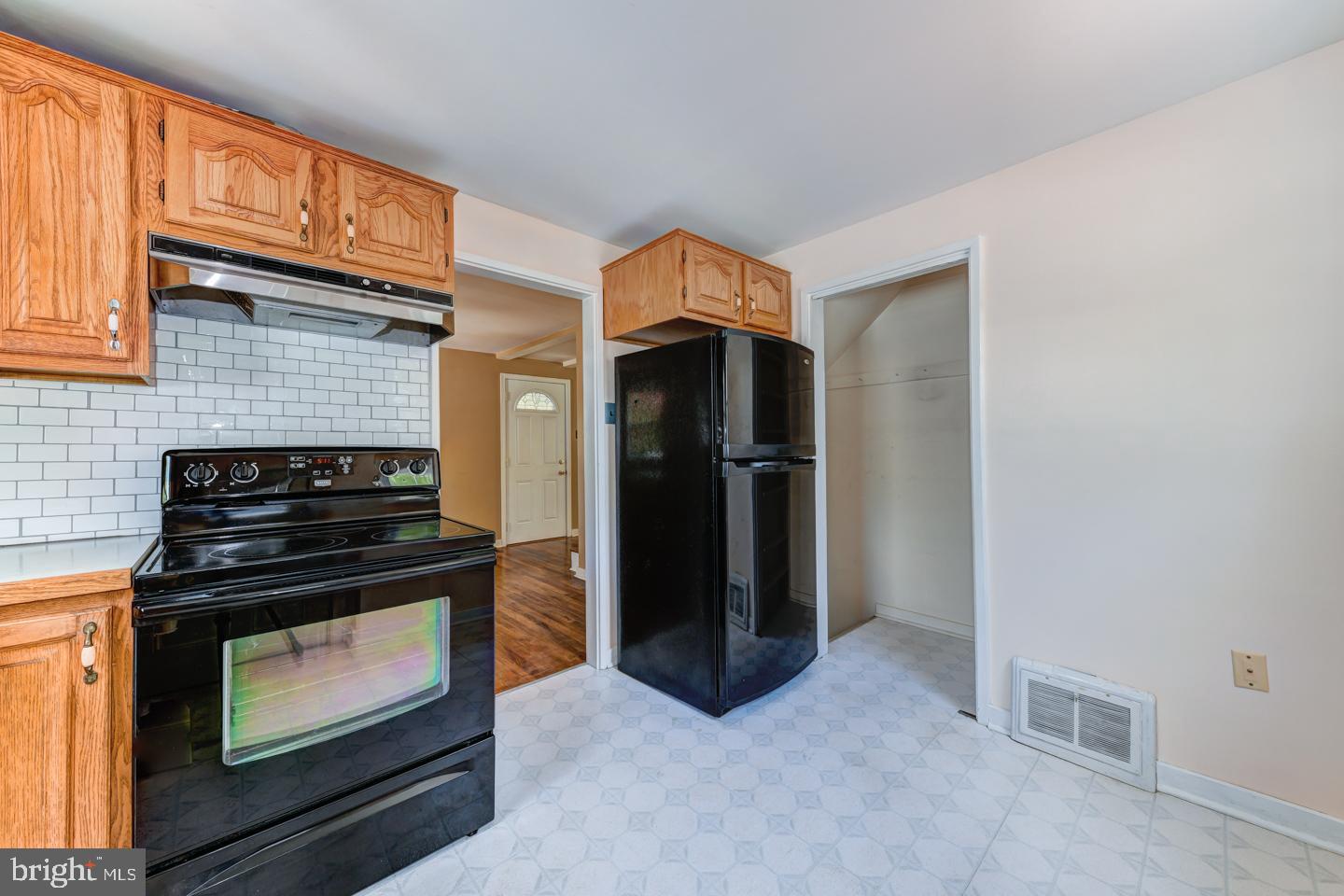 82 East Swamp Road Doylestown, PA 18901 - Photo 10 of 23 Gallery Image 10