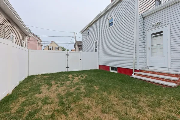 $3,800 | 8 Tacoma Street, Lynn, MA 01905