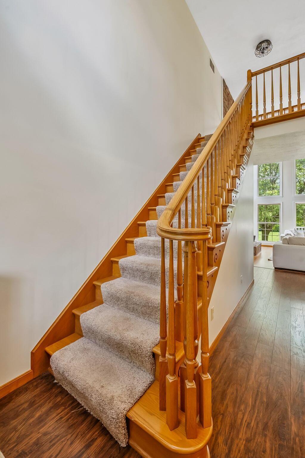 7338 Prospect-Dublin Road Prospect, OH 43342 - Photo 7 of 66 Stairway