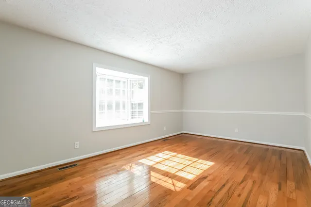 $1,800 | 4123 Hazel Nut Drive, Gainesville, GA 30507