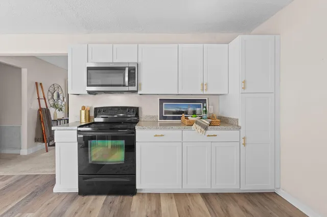 $259,000 | 608 East 3rd N Street, Summerville, SC 29485