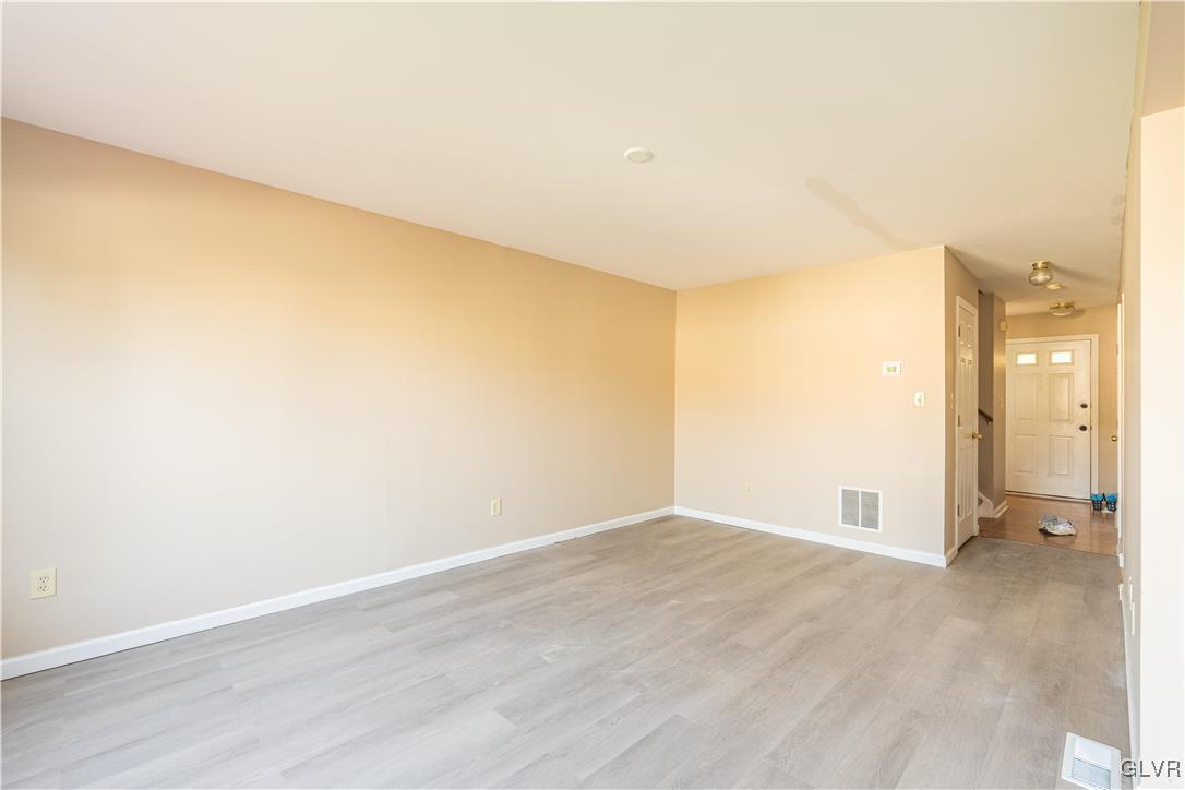 2512 Penns Ridge Boulevard Easton, PA 18040 - Photo 3 of 17 a view of an empty room