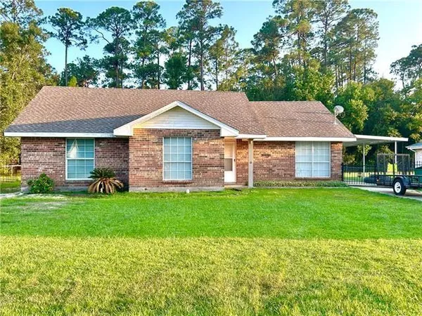 $1,500 | 130 South Cherrywood Lane, Pearl River, LA 70452