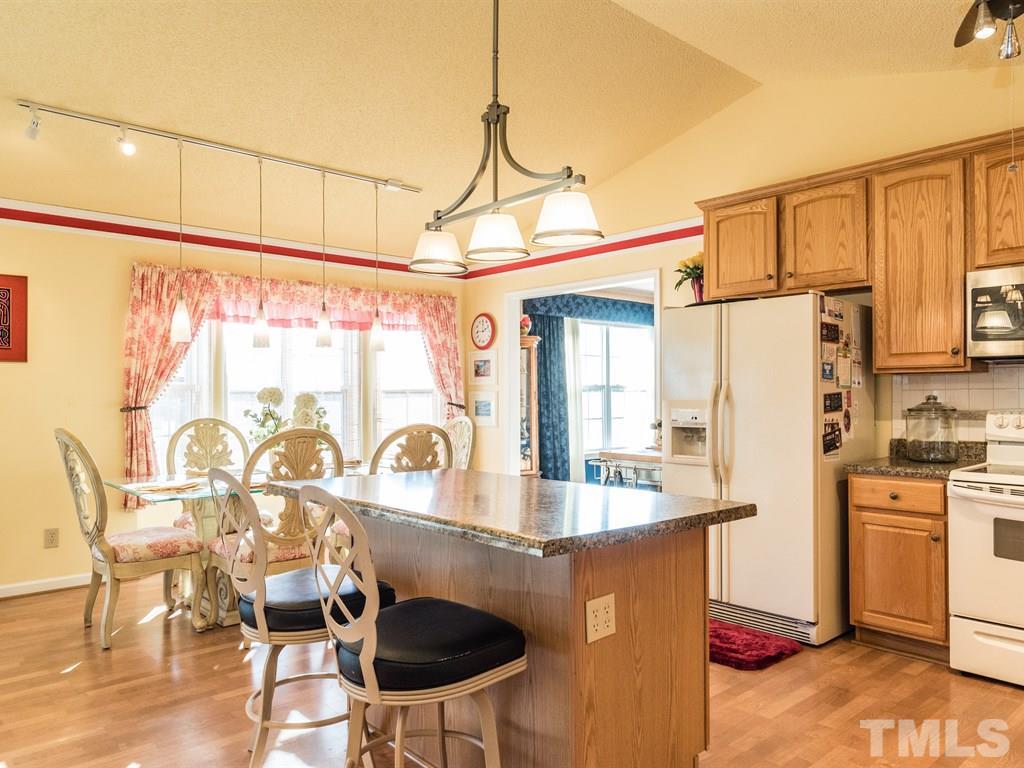 4710 Thom Road Mebane, NC 27302 - Photo 8 of 22 Gallery Image 8