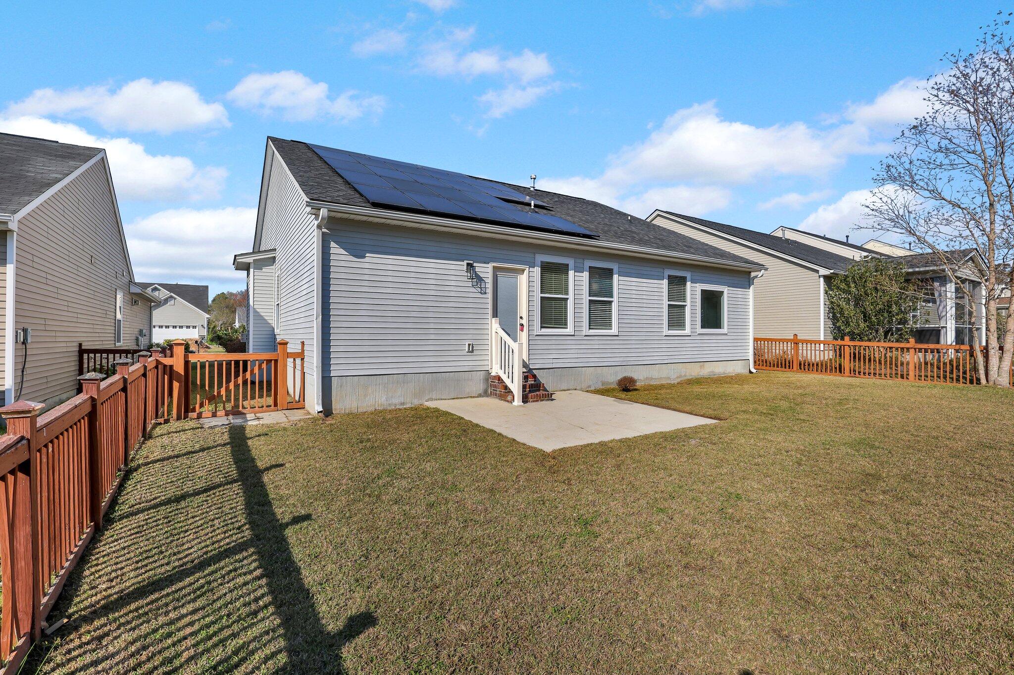 3113 Cold Harbor Way Charleston, SC 29414 - Photo 20 of 24 Backyard