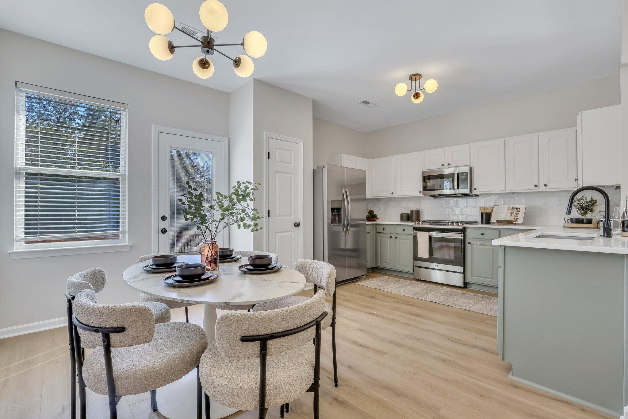 3113 Cold Harbor Way Charleston, SC 29414 - Photo 7 of 24 Dining