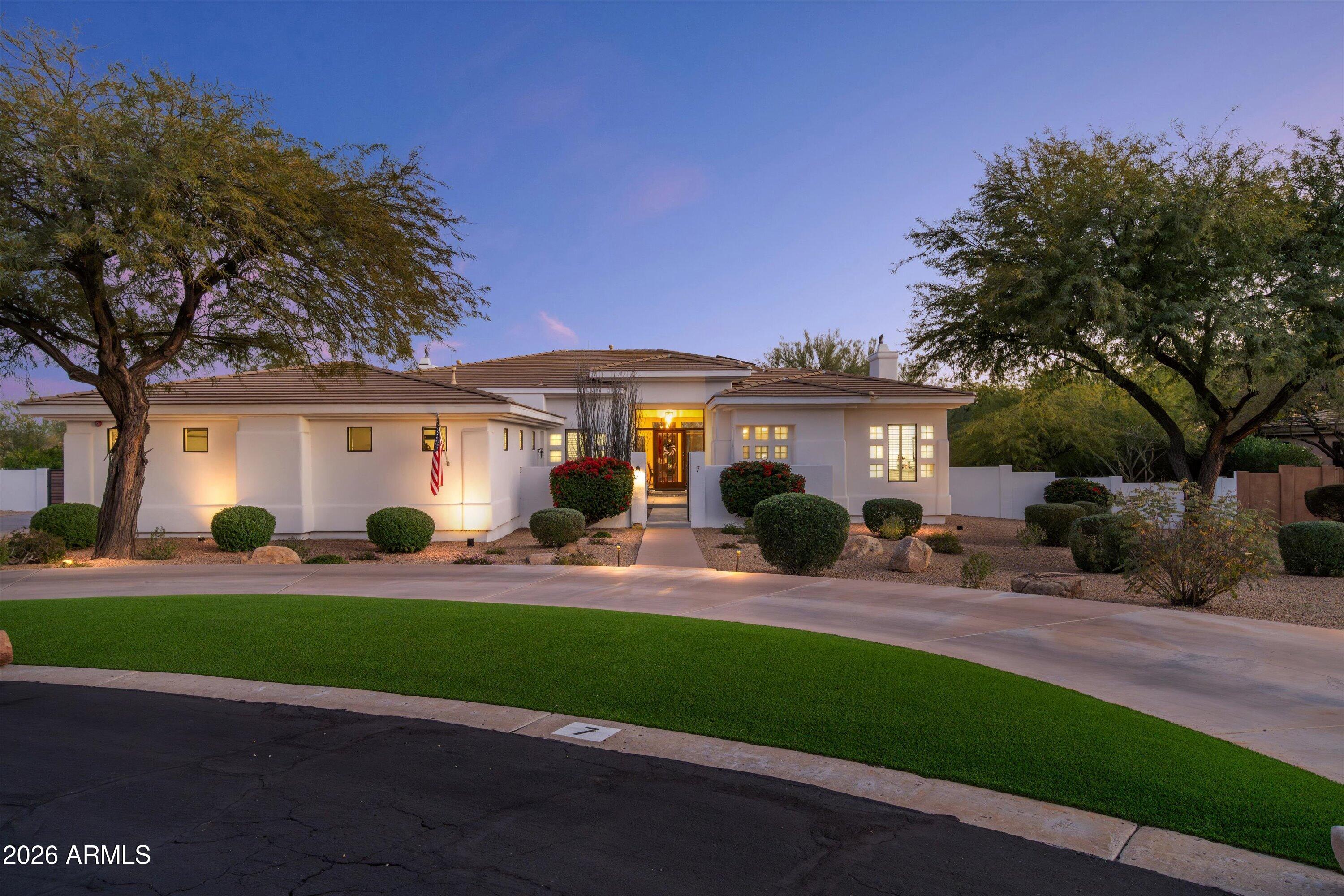 10800 East Cactus Road, Unit 7 Scottsdale, AZ 85259 - Photo 2 of 118 004-Front Twilight View