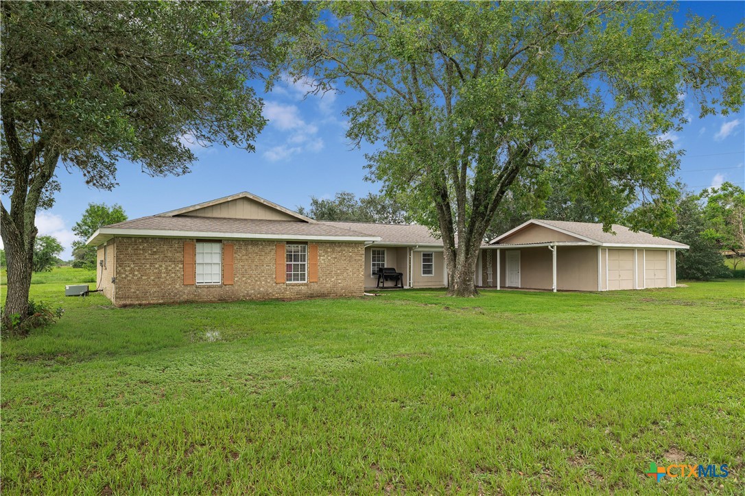 2631 Benbow Road Inez, TX 77968 - Photo 27 of 33