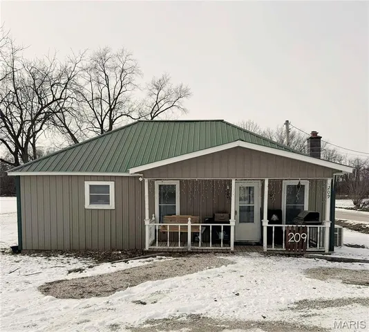$98,900 | 209 Snyder Avenue, Novinger, MO 63559