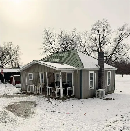 $89,000 | 209 Snyder Avenue, Novinger, MO 63559