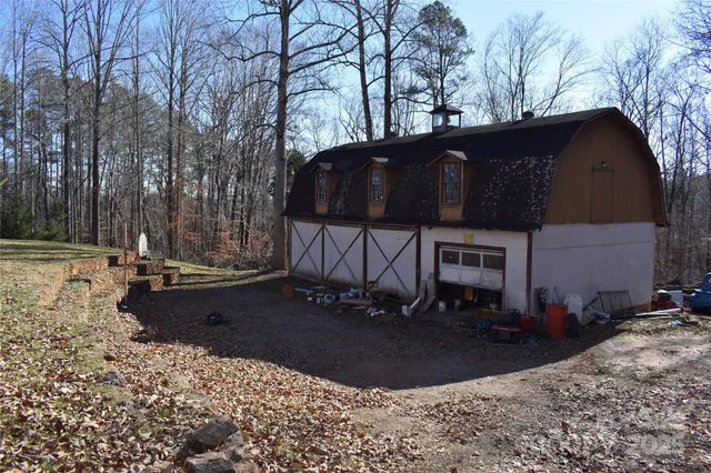 $650,000 | 228 Wildwood Lane, Columbus, NC 28722