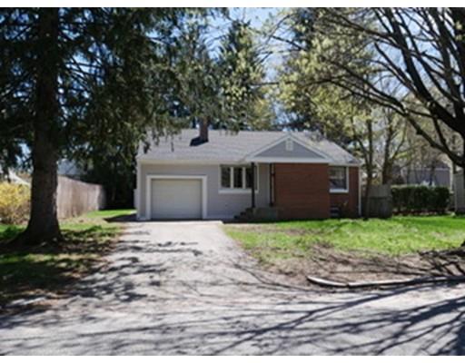 121 Roy Street Springfield, MA 01104 - Photo 1 of 6 Gallery Image 1