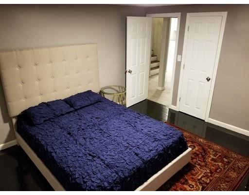 121 Roy Street Springfield, MA 01104 - Photo 6 of 6 Gallery Image 6