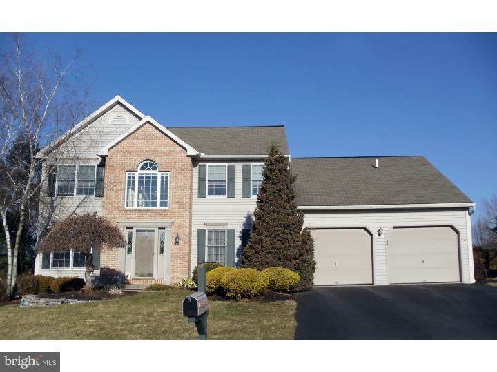 2924 Linda Lane Sinking Spring, PA 19608 - Photo 1 of 24 Gallery Image 1