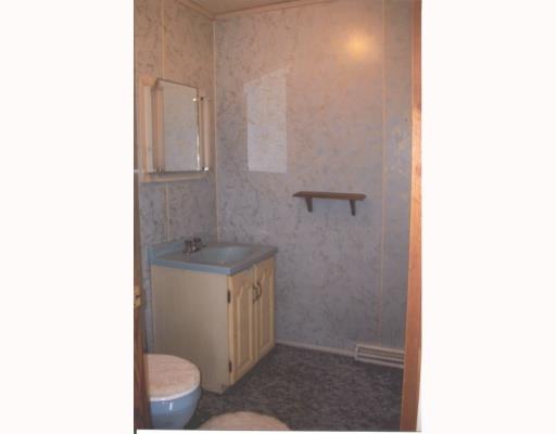 31 Stadium Road Millsboro, PA 15348 - Photo 15 of 15 Master Bath/Spa. 1/2 MASTER BATH 1ST FLOOR