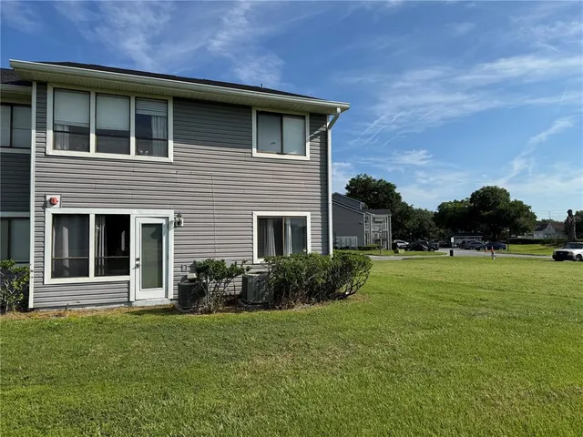 $215,000 | 9502 Darien Avenue, Unit 9502, Orlando, FL 32817