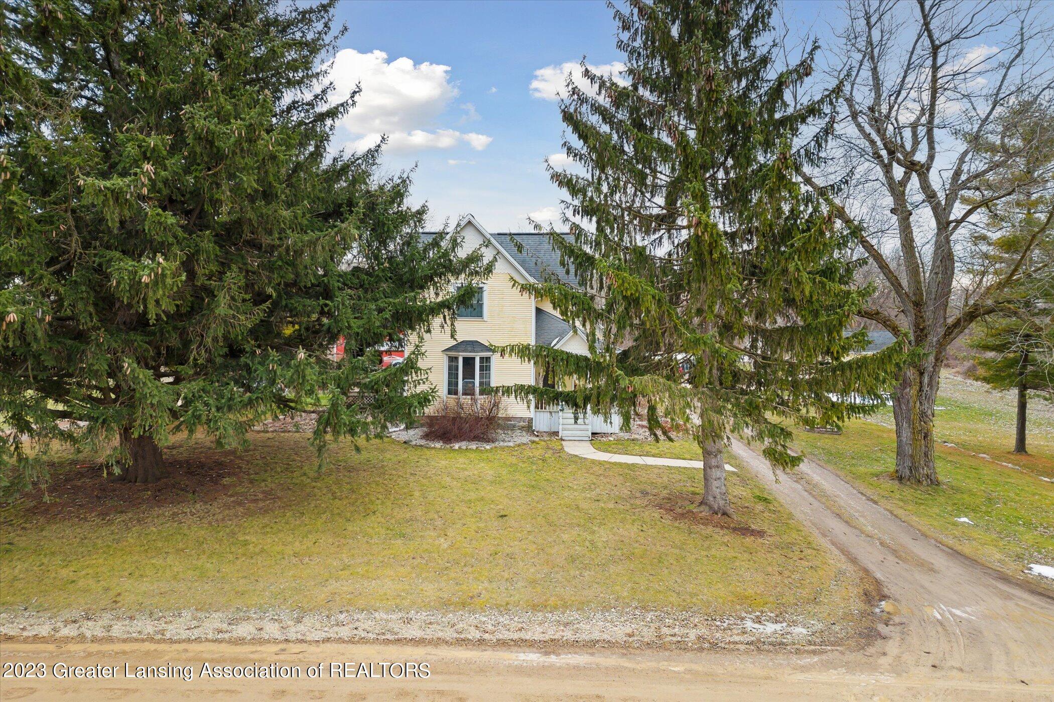 3290 East Howe Road Dewitt, MI 48820 - Photo 39 of 50 39-3290-E-Howe-Rd-DeWitt-MI-48820-Window