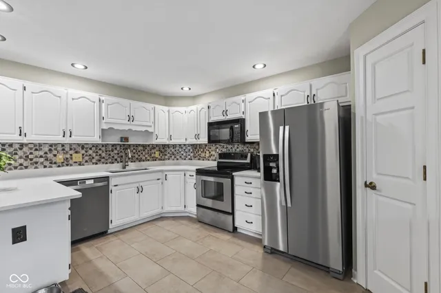 $489,000 | 1324 Willow Oak Court, Avon, IN 46123