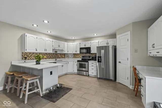 $489,000 | 1324 Willow Oak Court, Avon, IN 46123