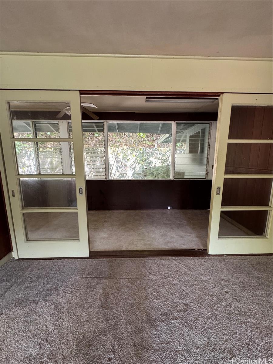 3606 Halekipa Place Honolulu, HI 96816 - Photo 4 of 9