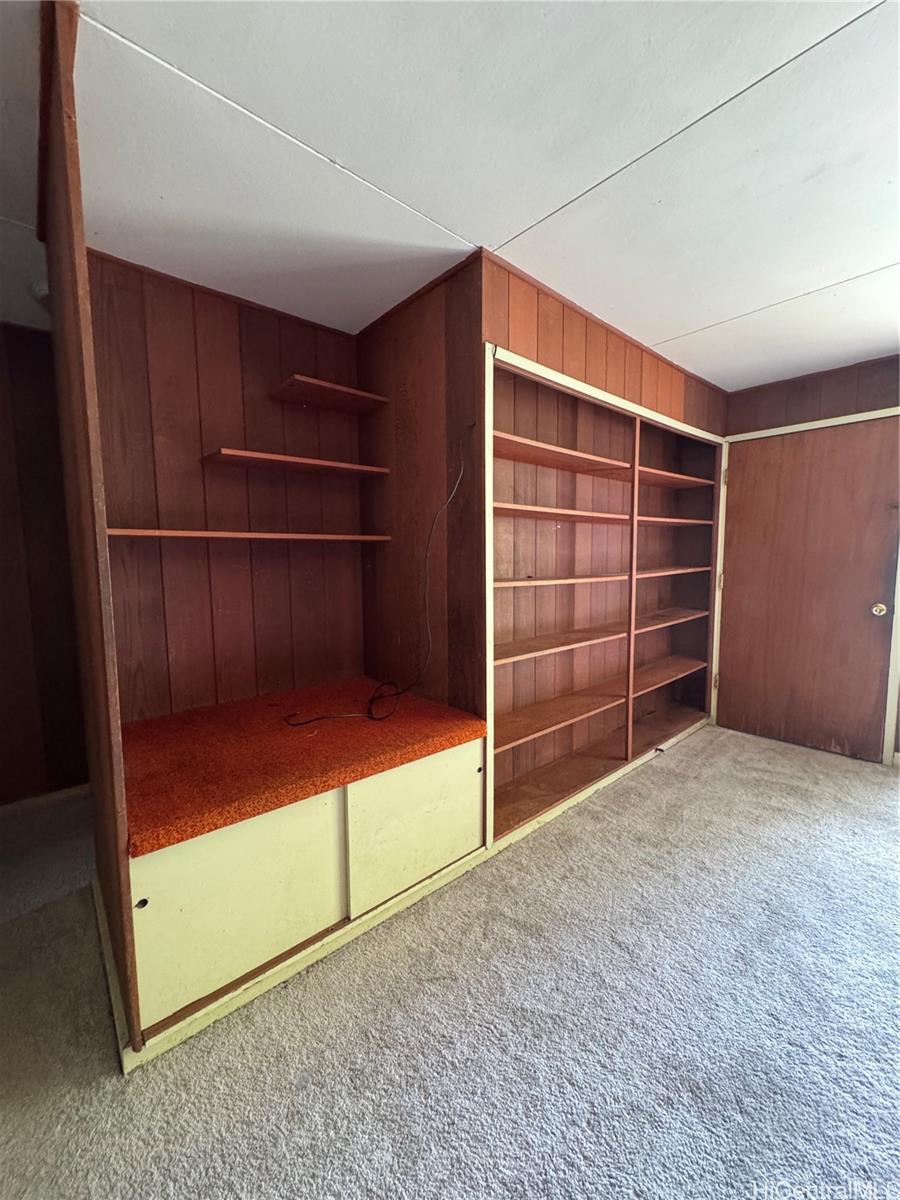 3606 Halekipa Place Honolulu, HI 96816 - Photo 6 of 9