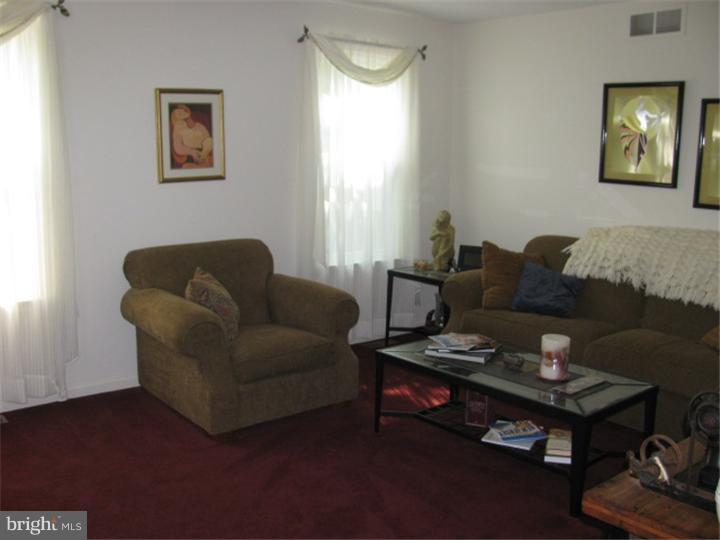 630 Chapel Road Cinnaminson, NJ 08077 - Photo 2 of 17 Gallery Image 2