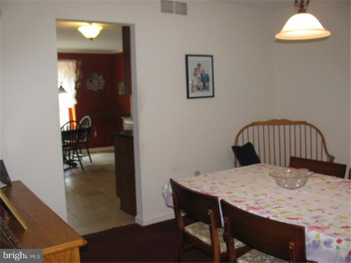 630 Chapel Road Cinnaminson, NJ 08077 - Photo 3 of 17 Gallery Image 3