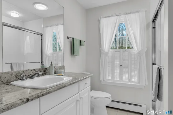 $1,300,000 | 16 Primrose Lane, Essex, CT 06426