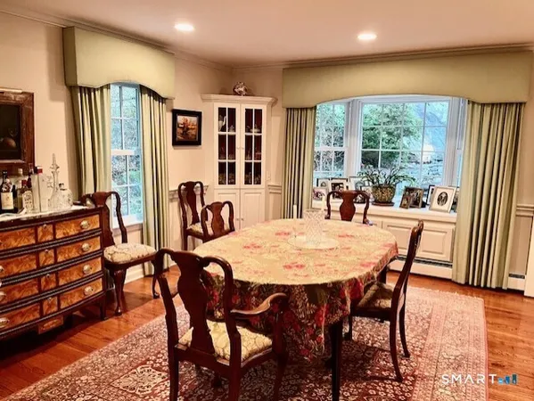 $1,300,000 | 16 Primrose Lane, Essex, CT 06426