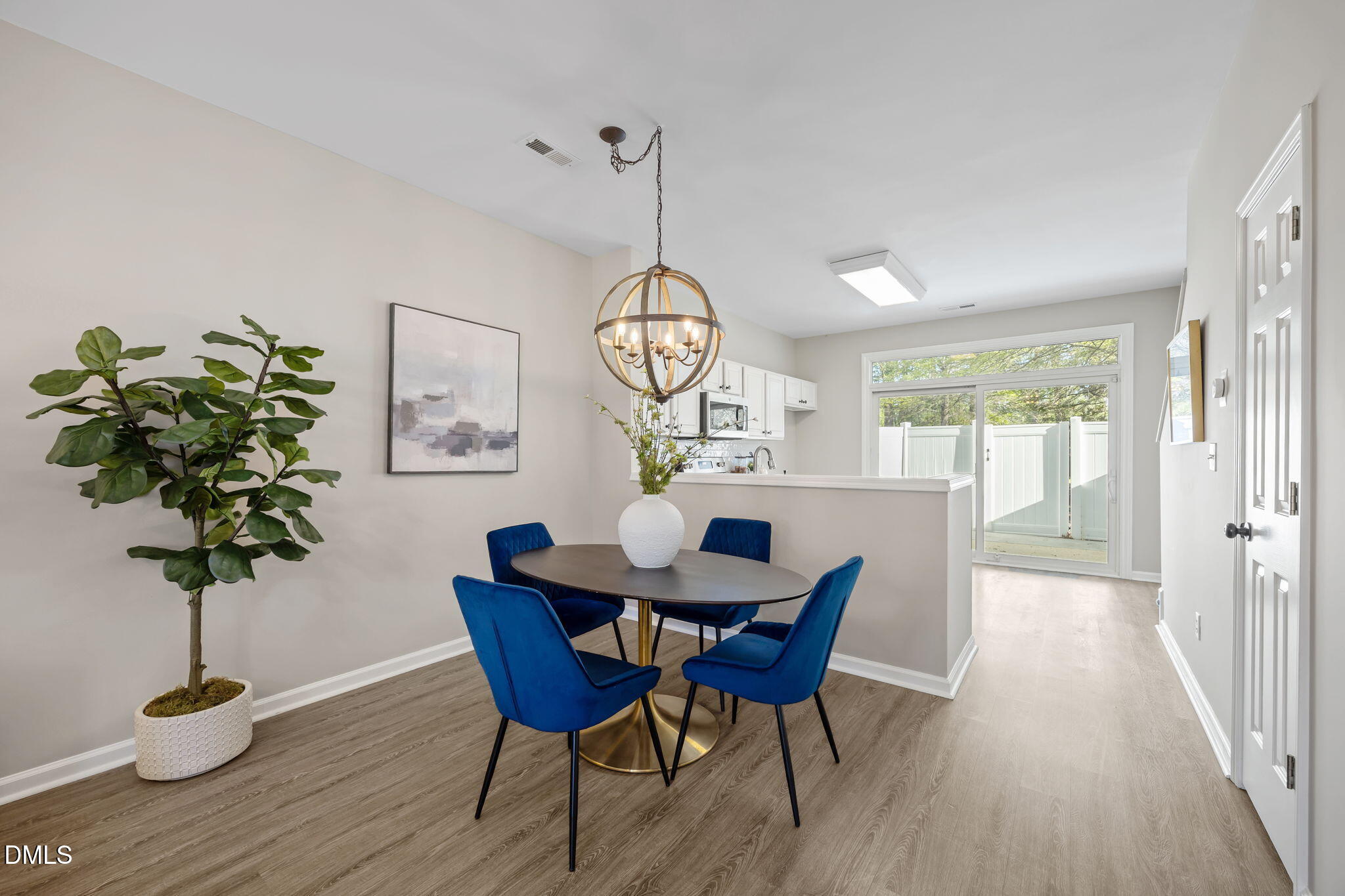 1703 Sorrell Brook Way Raleigh, NC 27609 - Photo 6 of 29 29-web-or-mls-IMG_6201