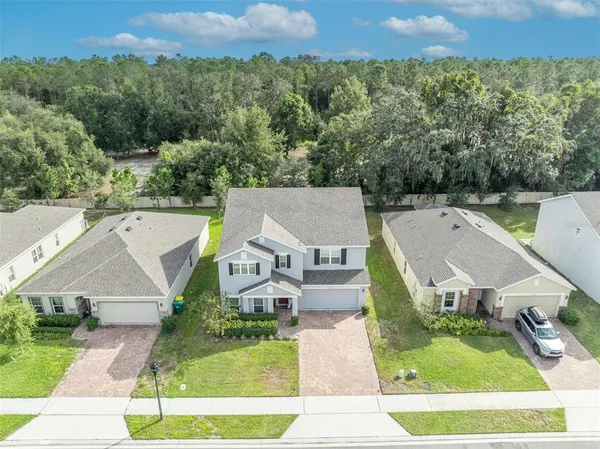 $469,500 | 535 Darshire Avenue, Eustis, FL 32736
